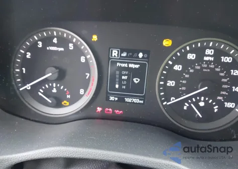 2017 Hyundai Tucson Sport z USA, uszkodzony, nr VIN KM8J3CA20HU333831